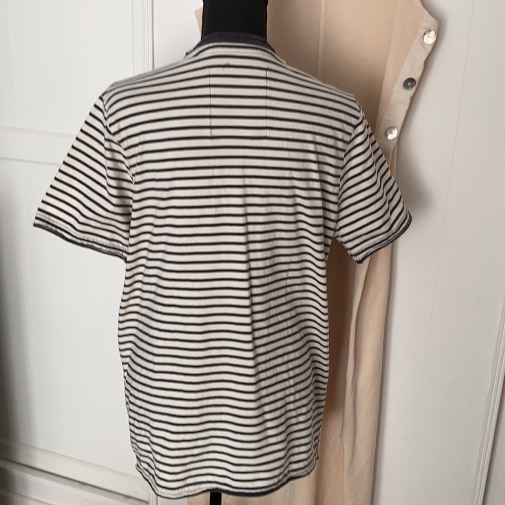 Broken Threads T-Shirt - Picture 6 of 7